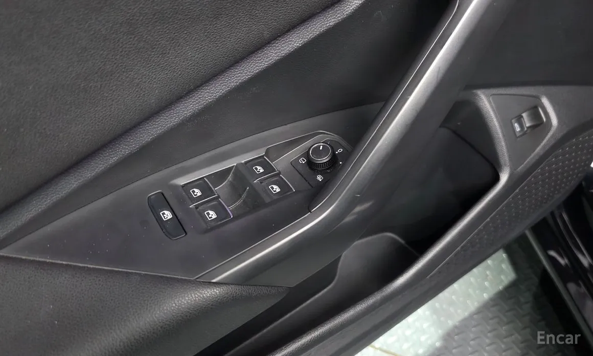 Photo 28 - Volkswagen Jetta