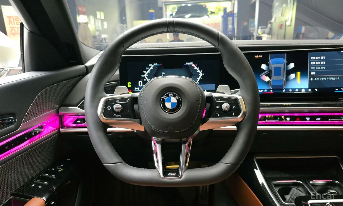 BMW 7 Series 2022 740i xDrive M Sport