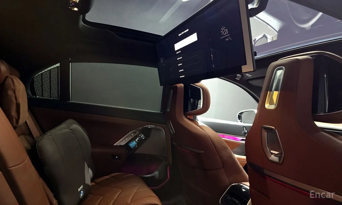 BMW 7 Series 2022 740i xDrive M Sport