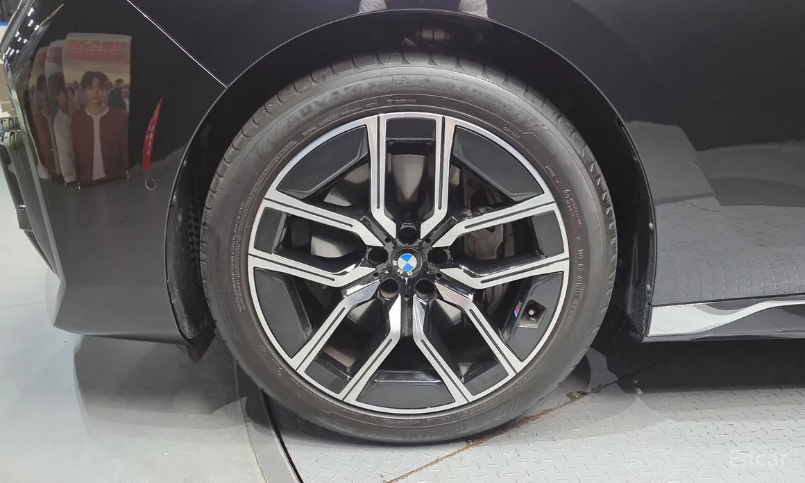 BMW 7 Series 2022 740i xDrive M Sport