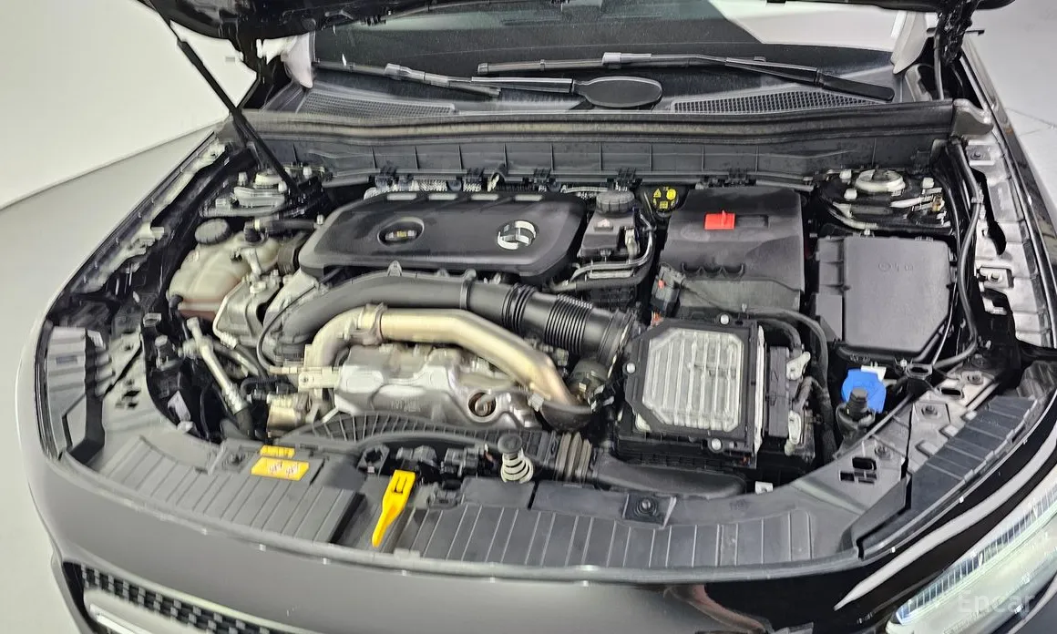 Mercedes-Benz GLB-Class 2020 GLB250 4MATIC