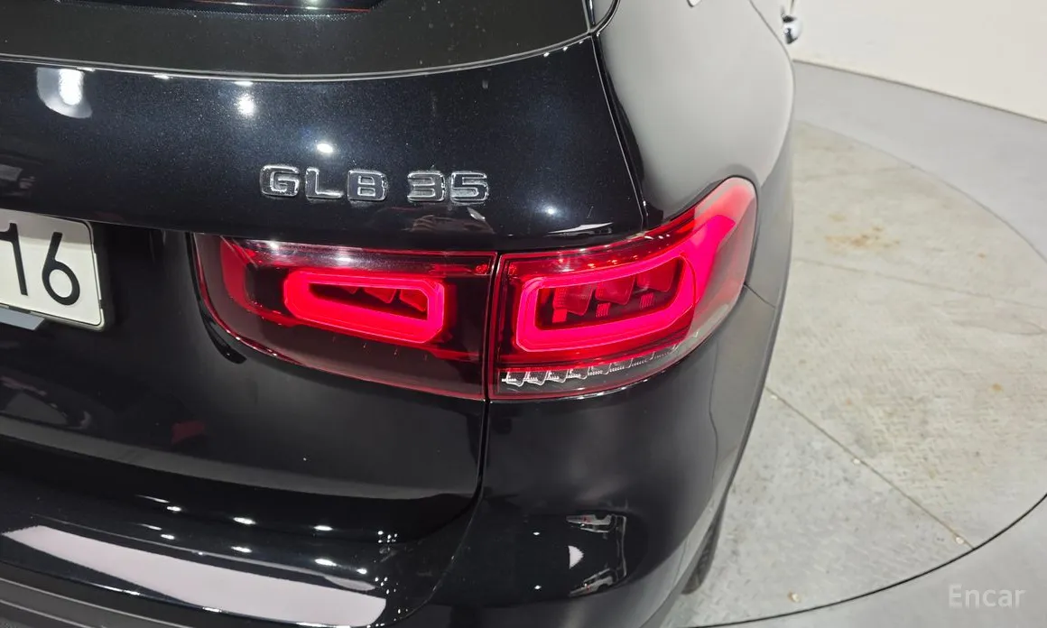 Mercedes-Benz GLB-Class 2020 AMG GLB35 4MATIC