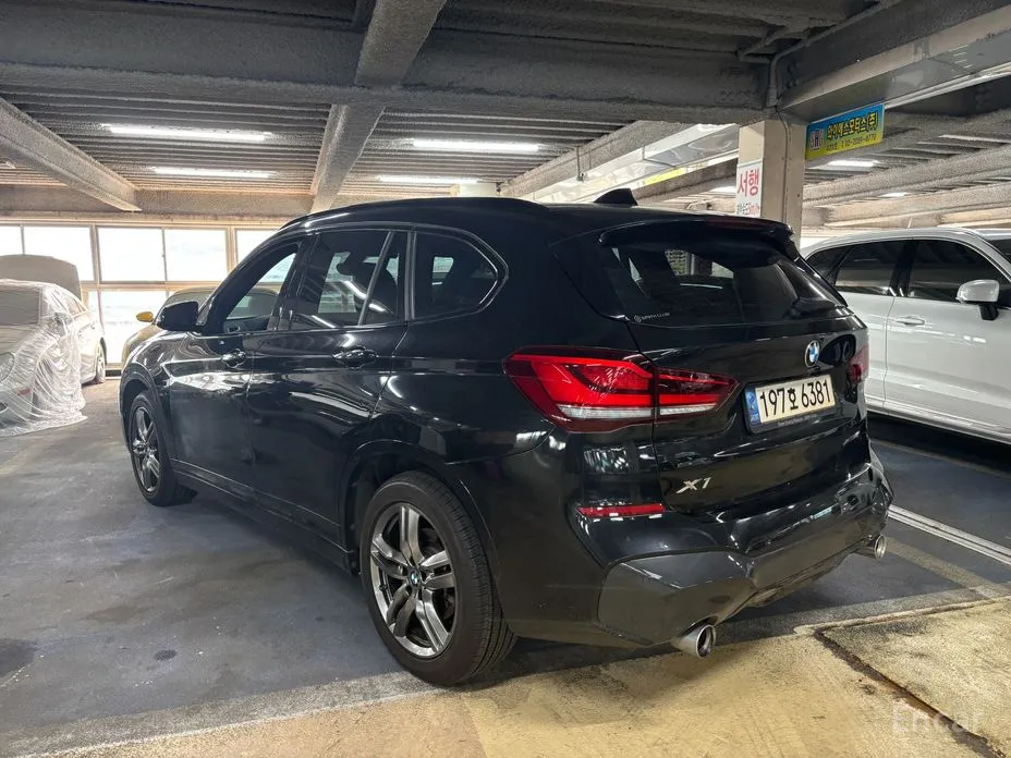 صورة 3 - BMW X1