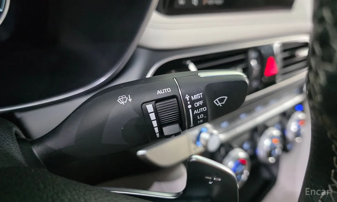Photo 29 - Genesis G70