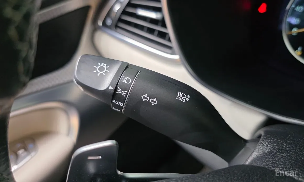 Photo 31 - Genesis G70