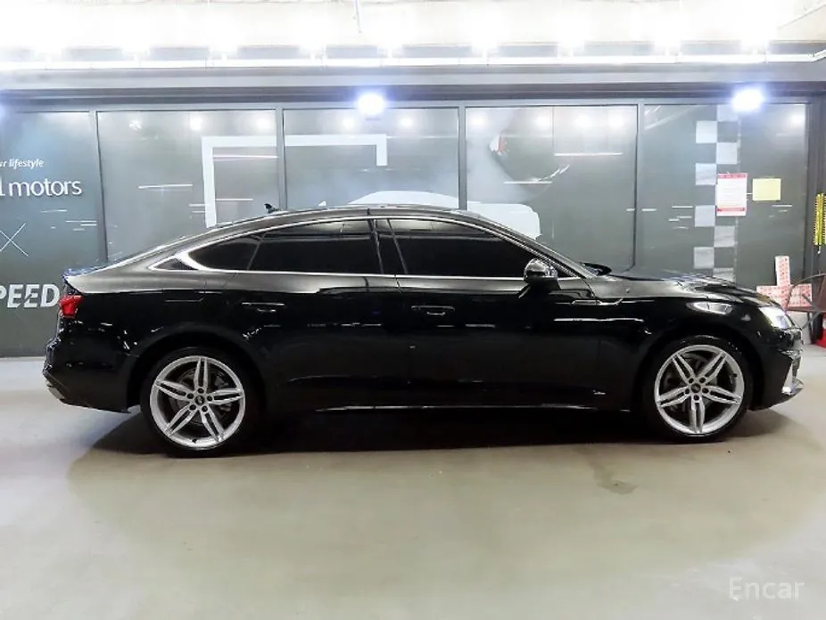 Фото 3 - Audi A5