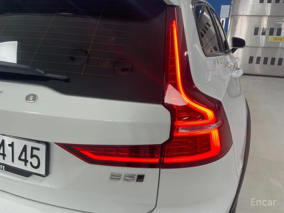 Volvo V60 2019 B5 Ultra AWD