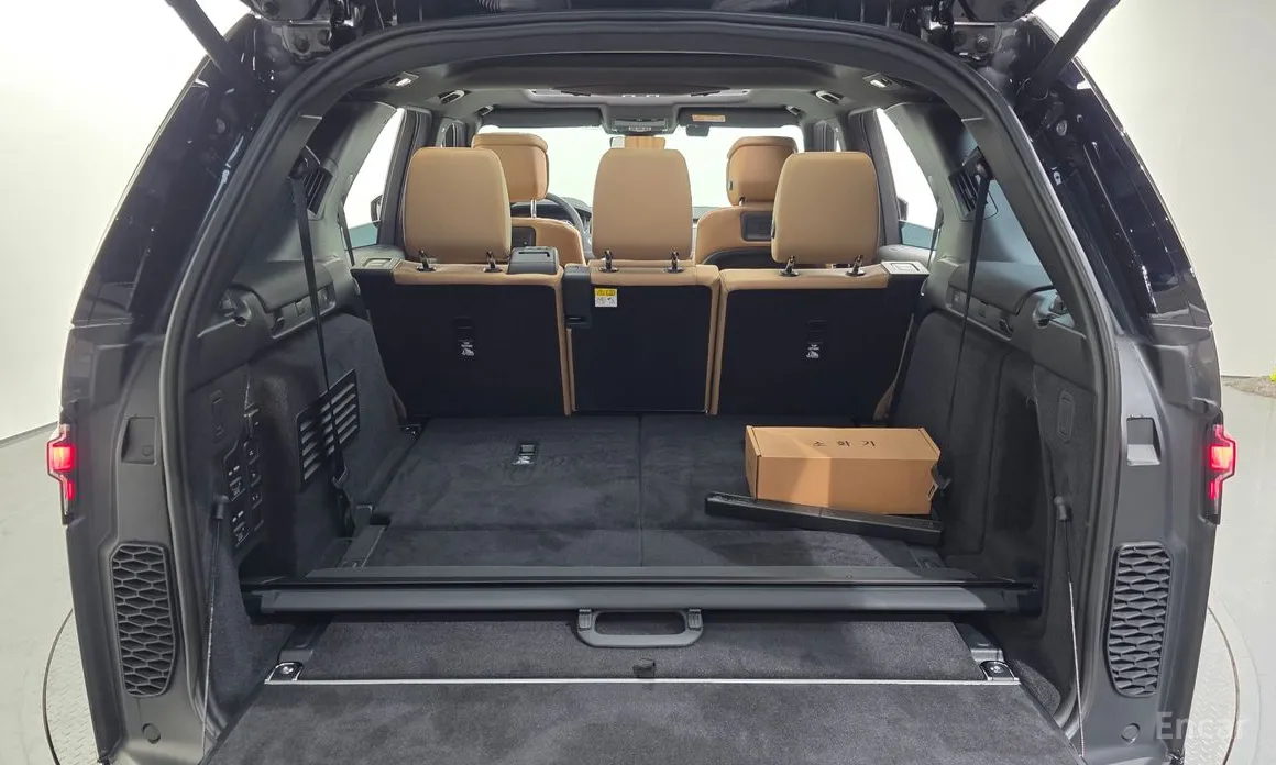 Photo 10 - Land Rover Discovery