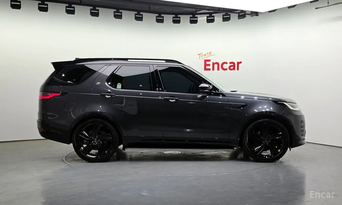 Photo 5 - Land Rover Discovery