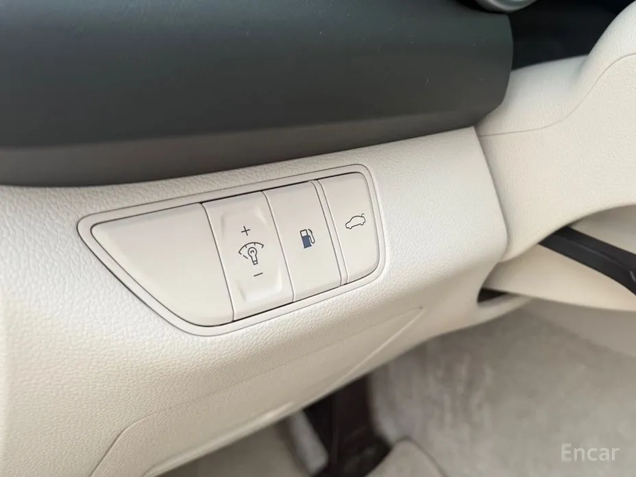 Genesis G70 2020 Gasoline 2.0T 2WD