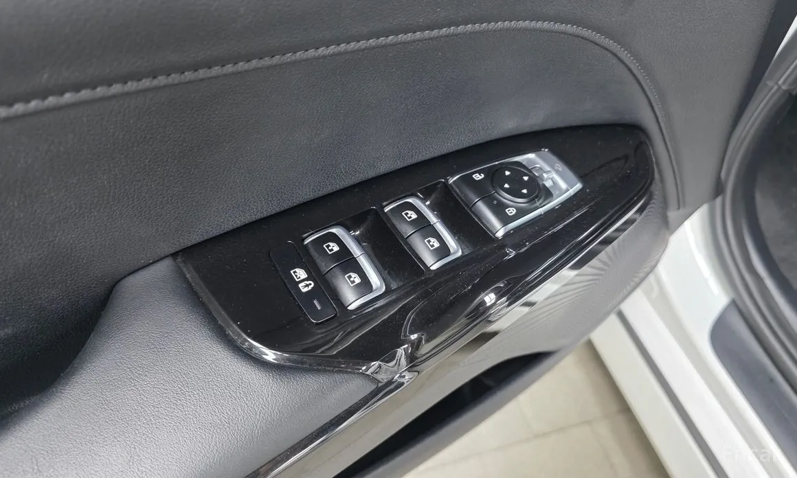 Фото 27 - Kia K5