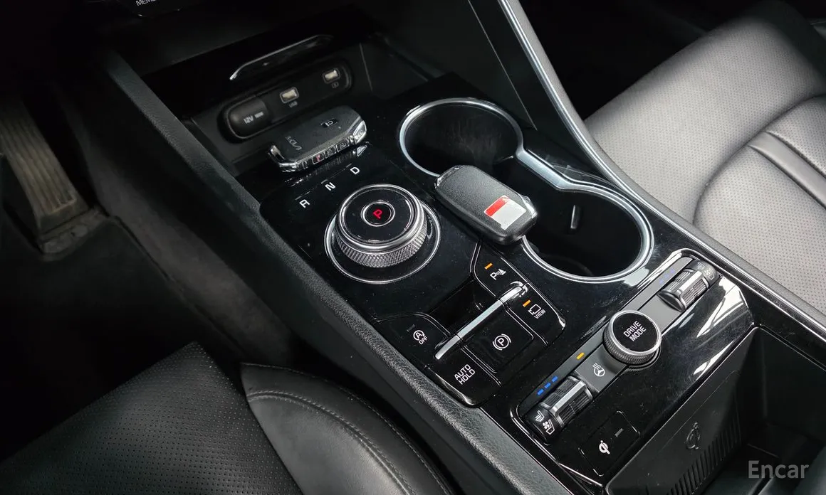 Фото 9 - Kia K5