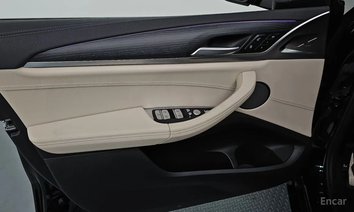 BMW iX3 2021 M Sports