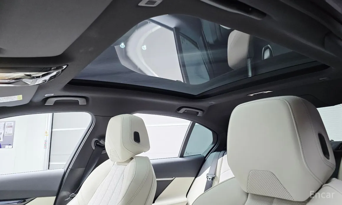 Фото 20 - BMW 5 Series