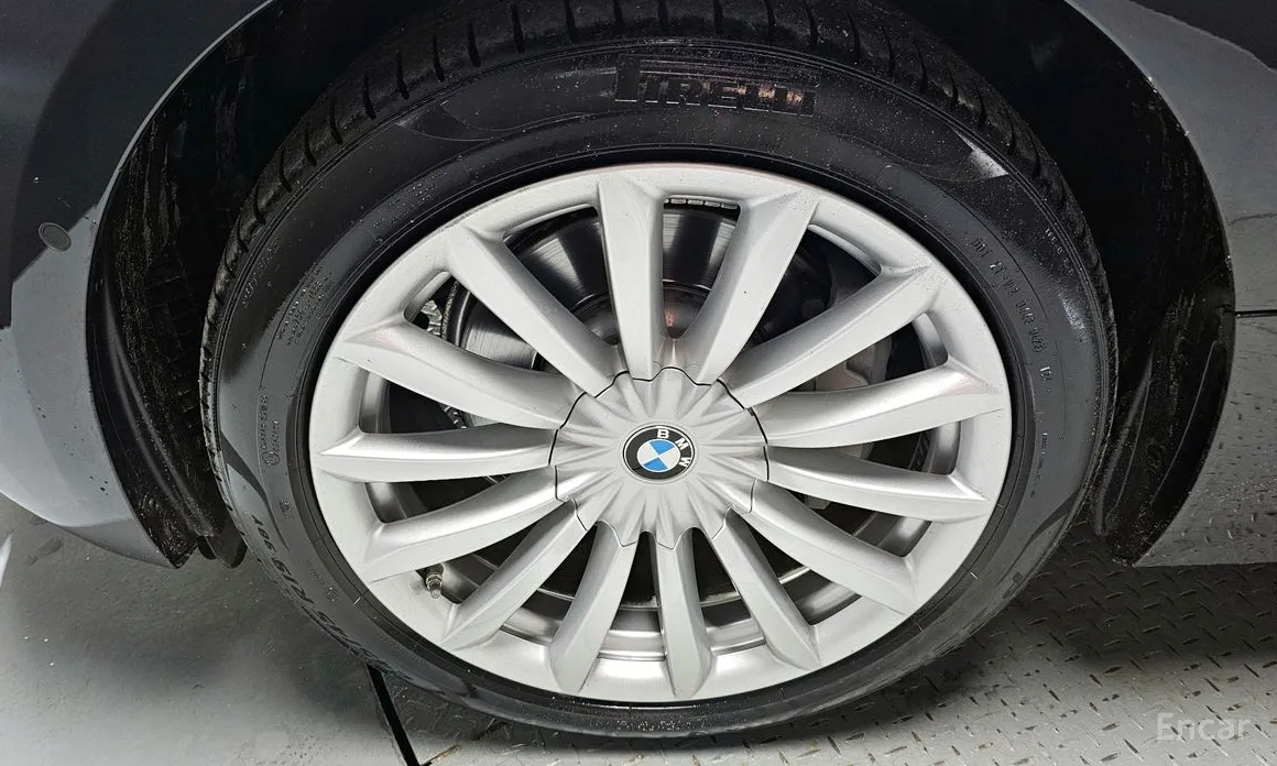 BMW Gran Turismo 2017 630i xDrive Luxury