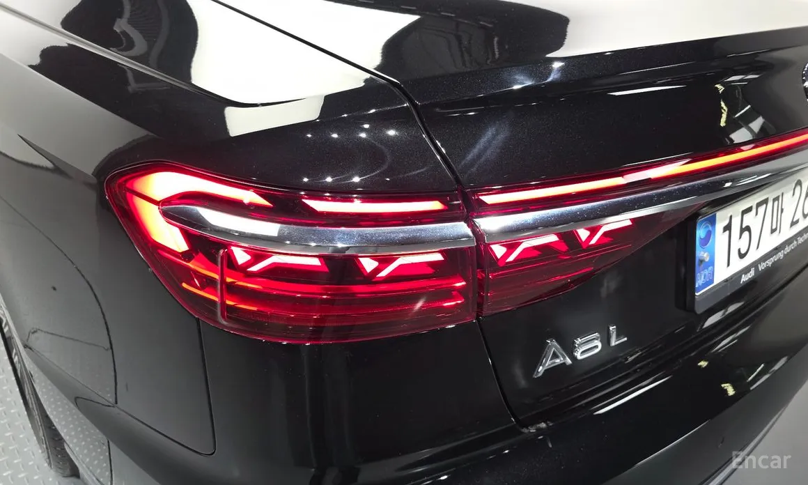 Audi A8 2018 55 TFSI Quattro Premium LWB