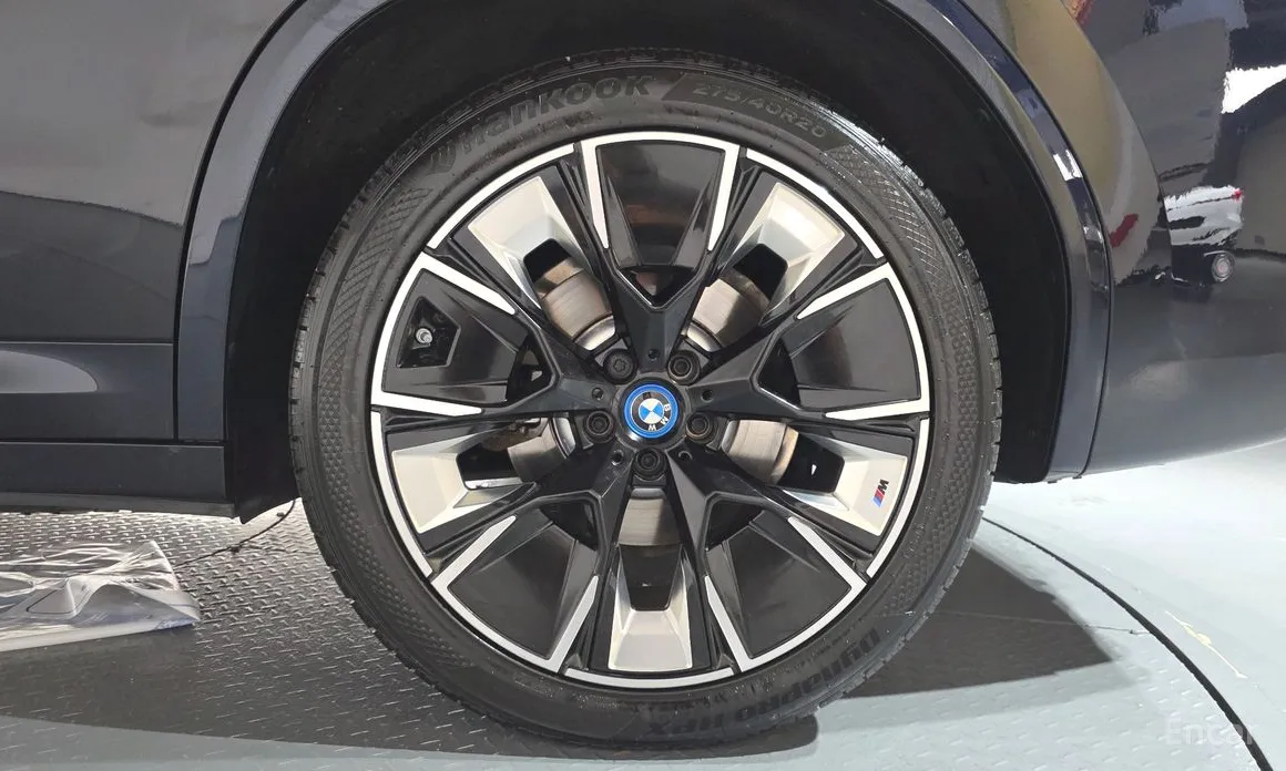 BMW iX3 2021 M Sports