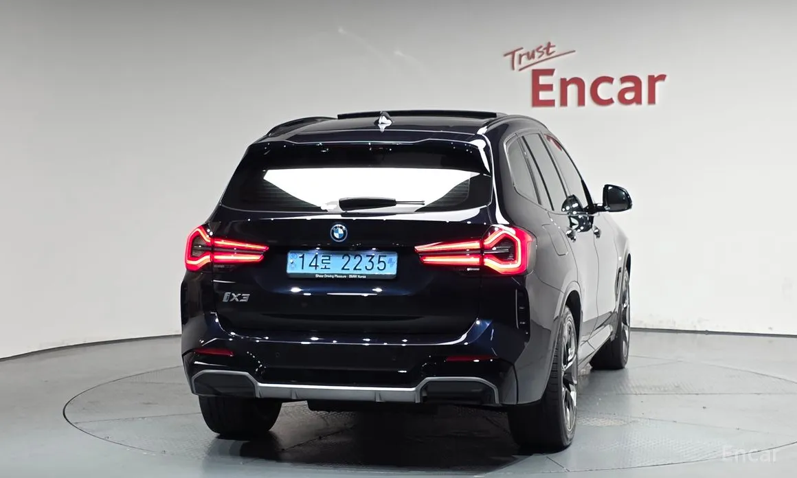 2021 BMW iX3