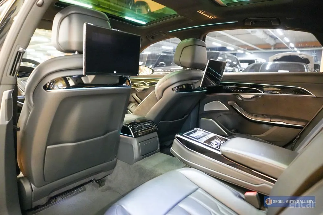 Audi A8 2018 55 TFSI Quattro LWB