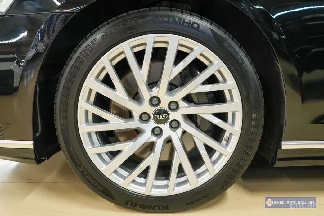 2018 Audi A8