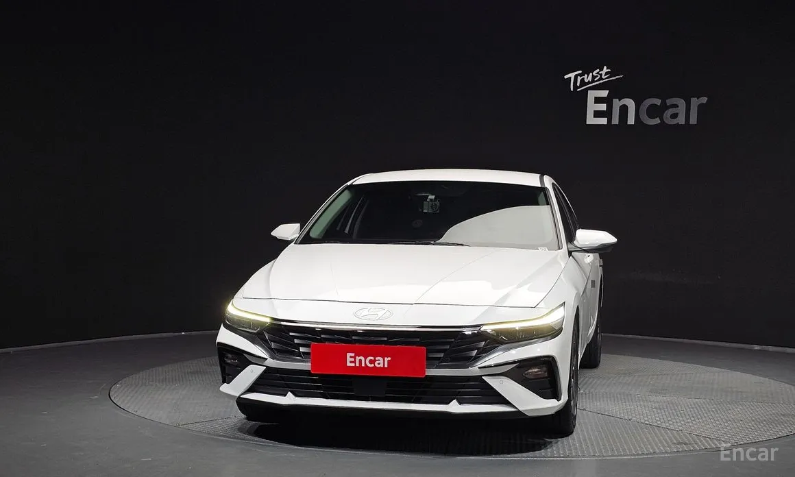 صورة 3 - Hyundai Avante