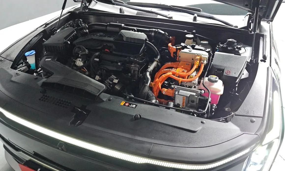 Kia K8 2024 Signature