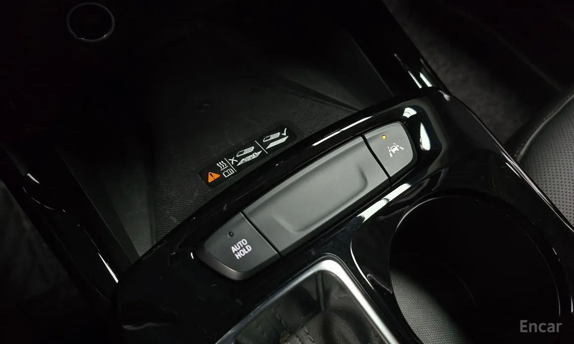 Photo 17 - Chevrolet Trax