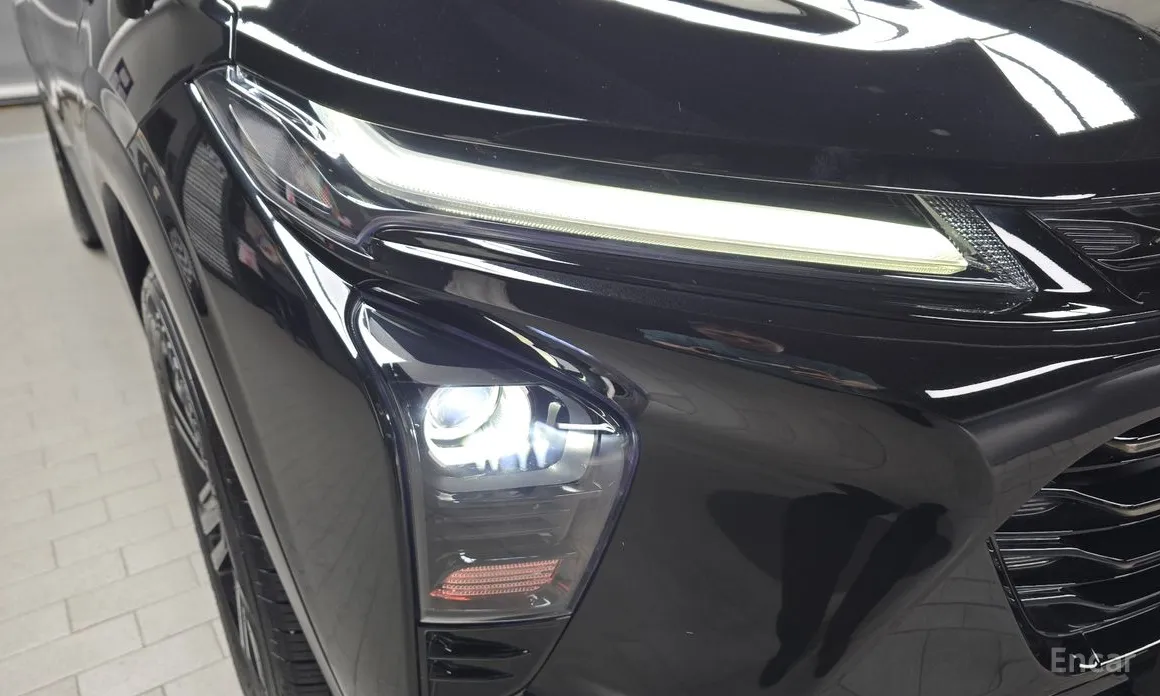 Photo 22 - Chevrolet Trax