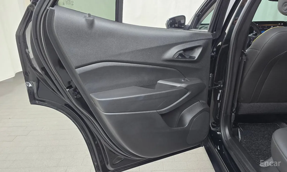 Photo 25 - Chevrolet Trax