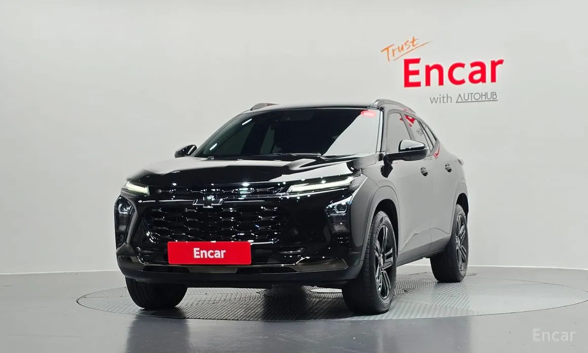 Photo 3 - Chevrolet Trax