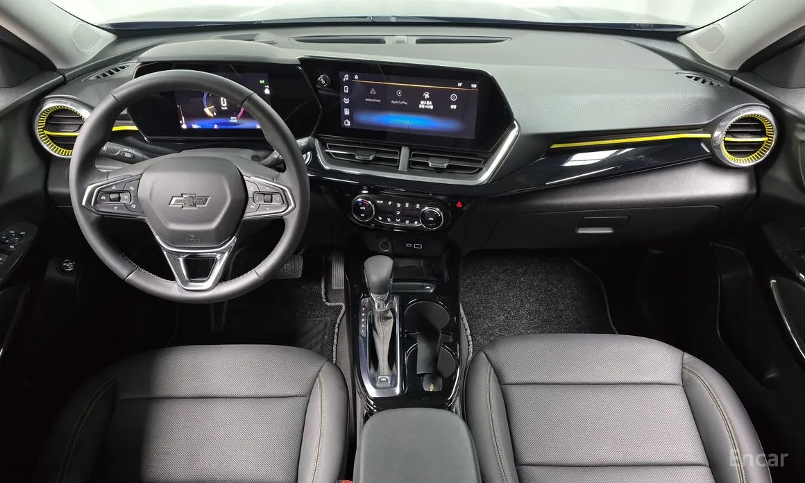 Photo 7 - Chevrolet Trax