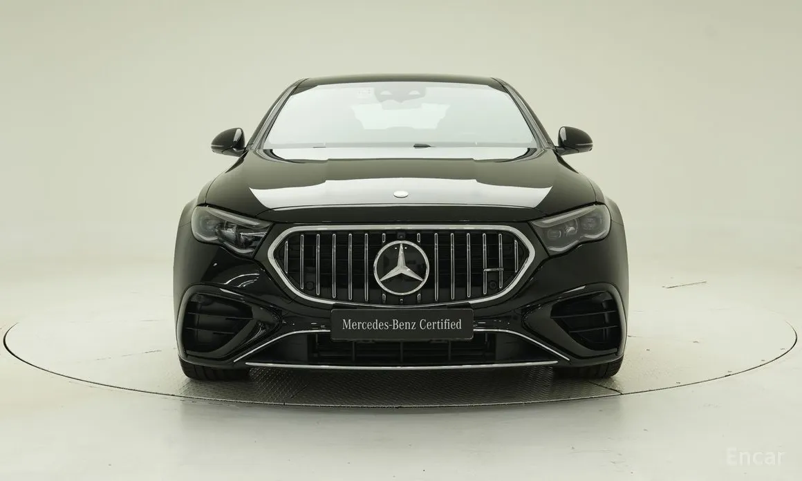 Photo 3 - Mercedes-Benz E-Class