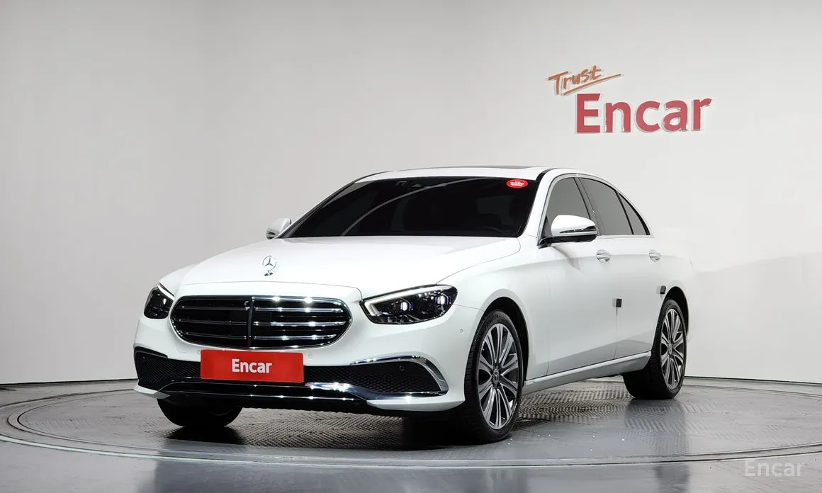 Mercedes-Benz E-Class 2016 E300e 4MATIC Exclusive