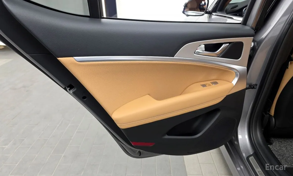 Genesis G70 2020 Gasoline 2.5T 4WD