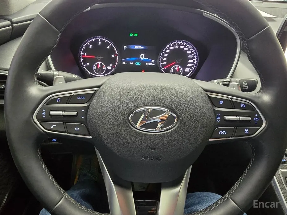 Фото 18 - Hyundai Santa Fe