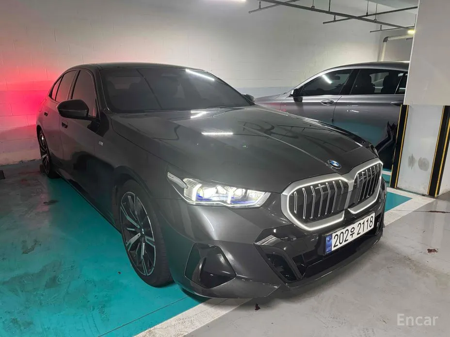 BMW 5 Series 2023 530i xDrive M Sport