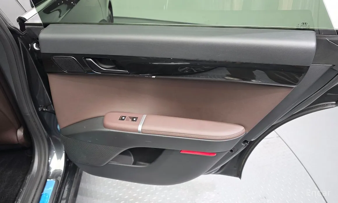 Фото 25 - Hyundai Grandeur