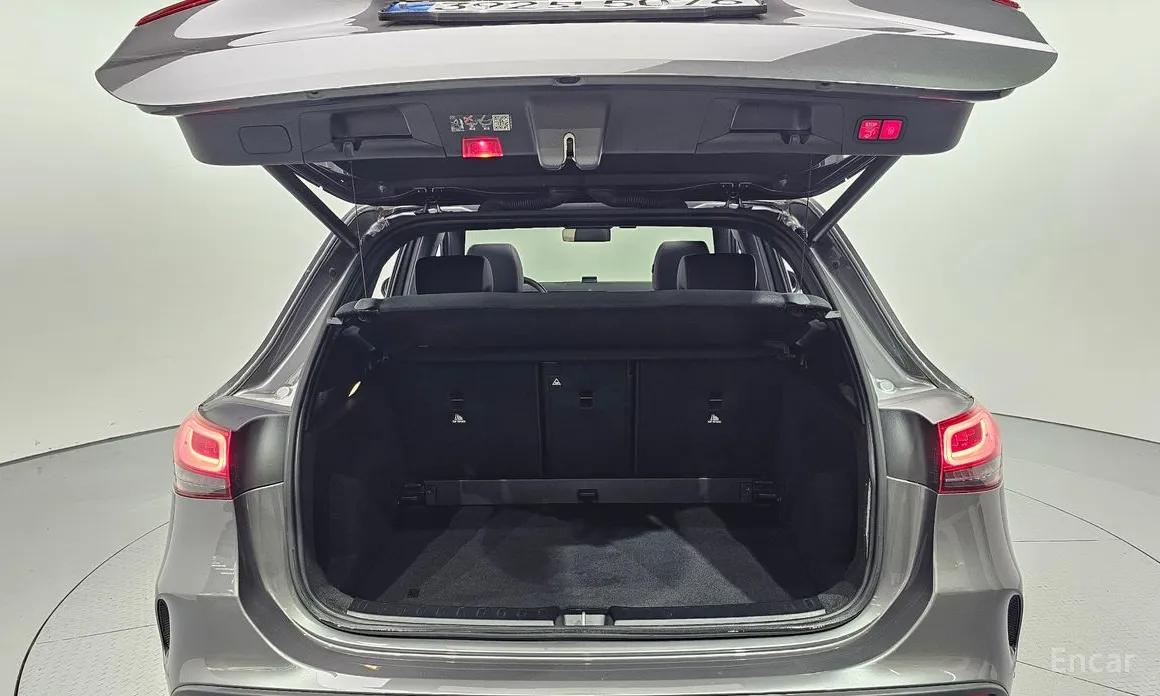 Mercedes-Benz GLA-Class 2020 GLA250 4MATIC