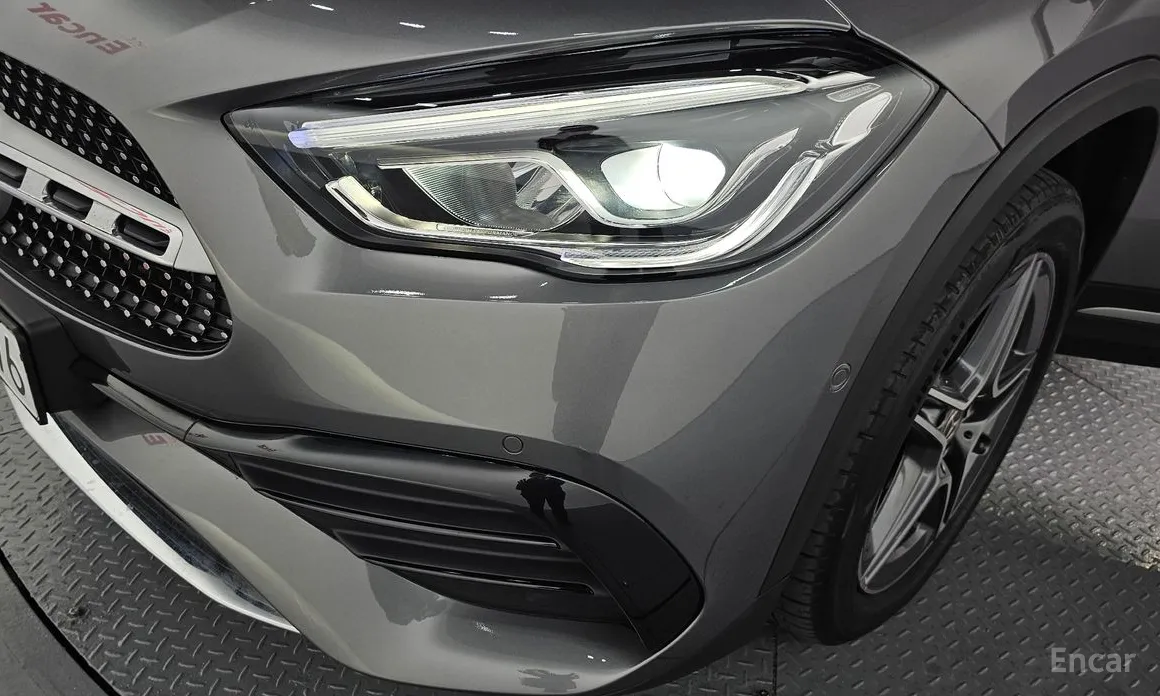 Mercedes-Benz GLA-Class 2020 GLA250 4MATIC