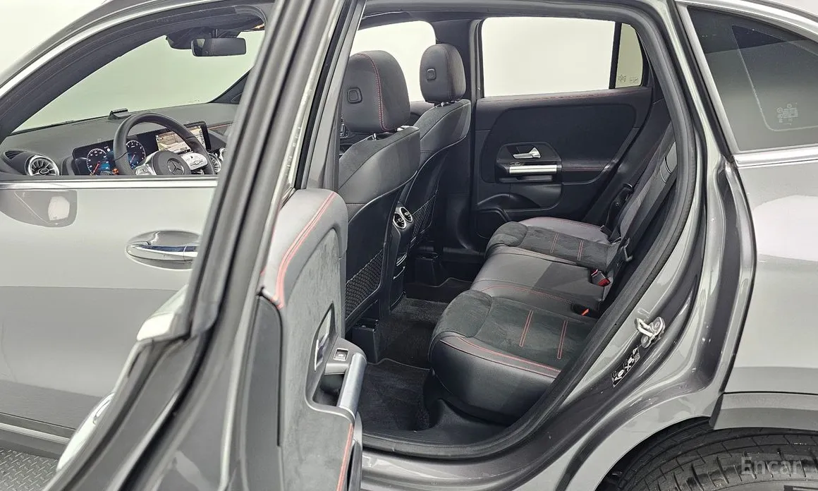 Mercedes-Benz GLA-Class 2020 GLA250 4MATIC