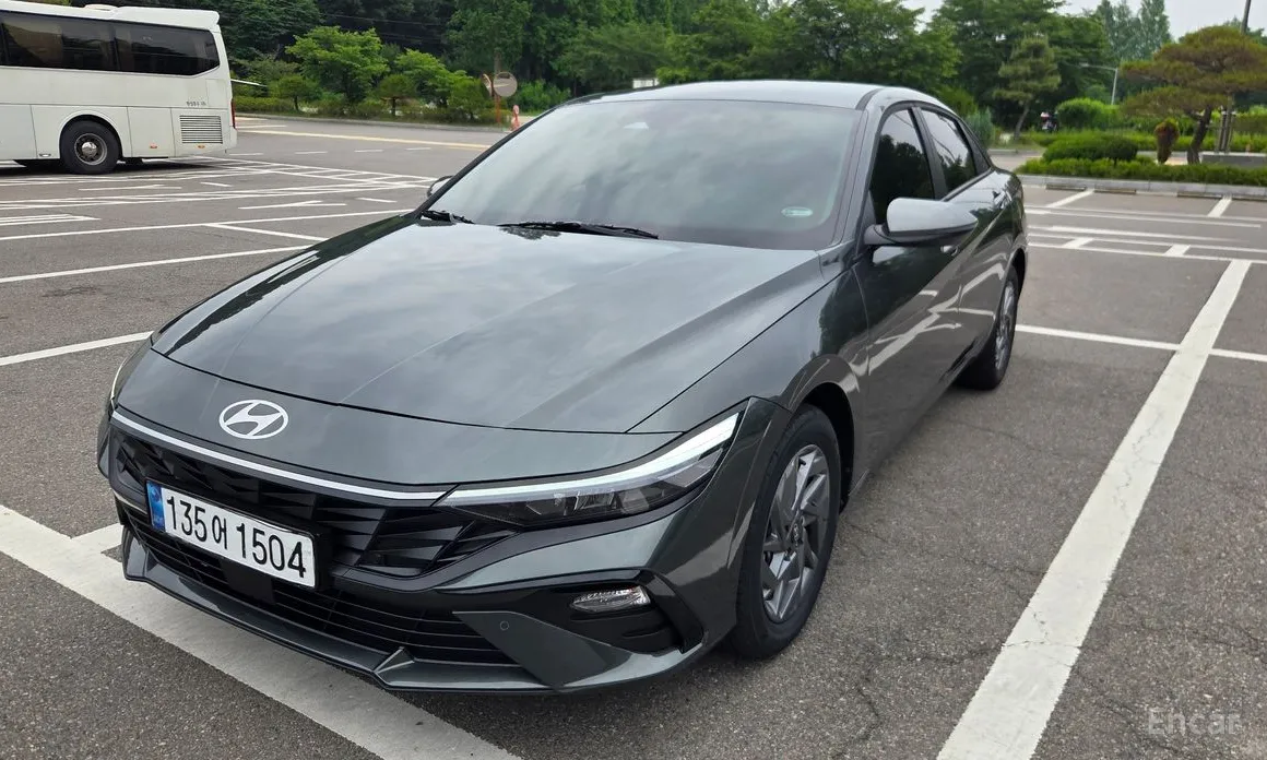 Hyundai Avante 2023 1.6