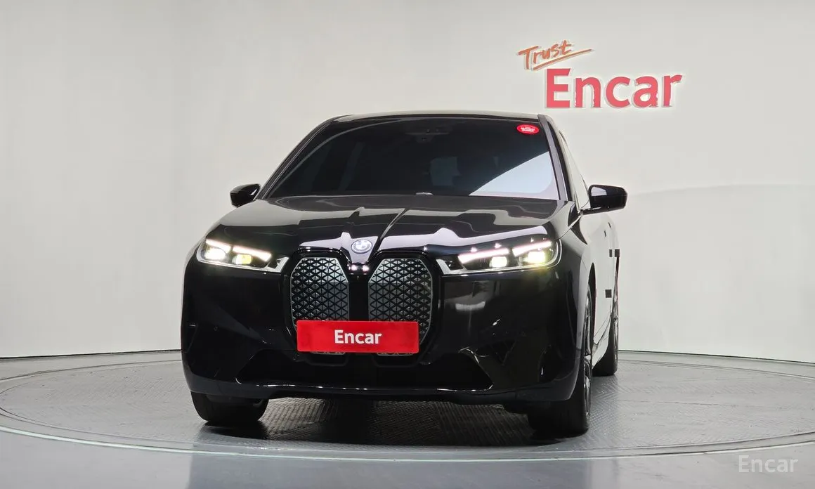 2021 BMW iX