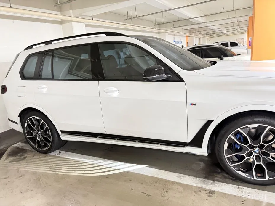 Фото 4 - BMW X7