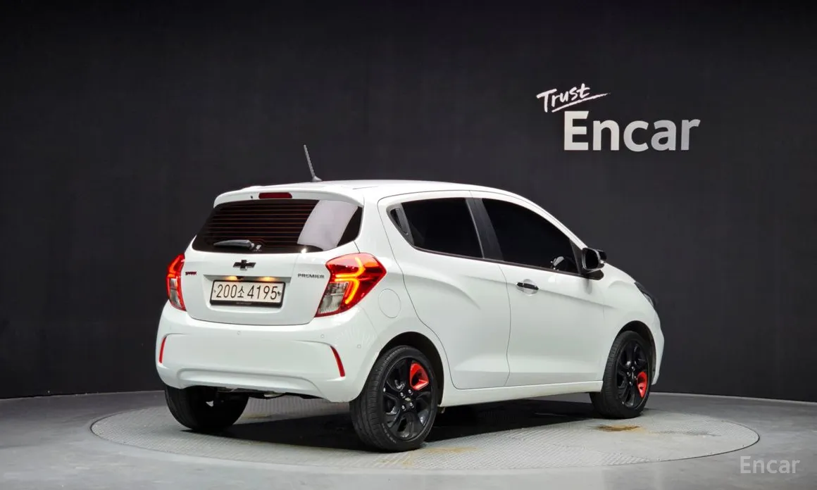 Chevrolet Spark 2018 Red Pick Edition