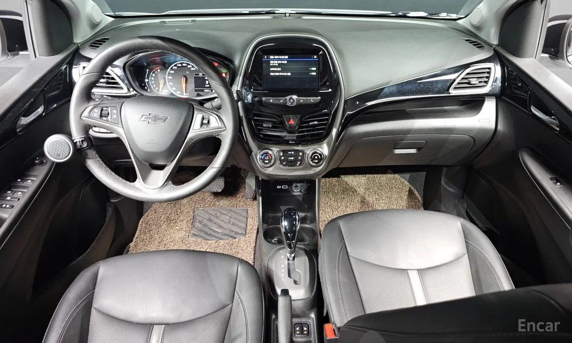 Chevrolet Spark 2018 Red Pick Edition