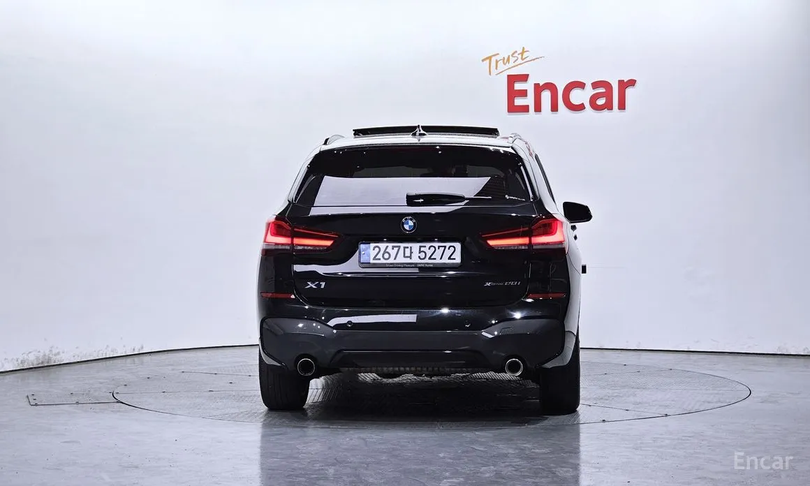 Фото 4 - BMW X1