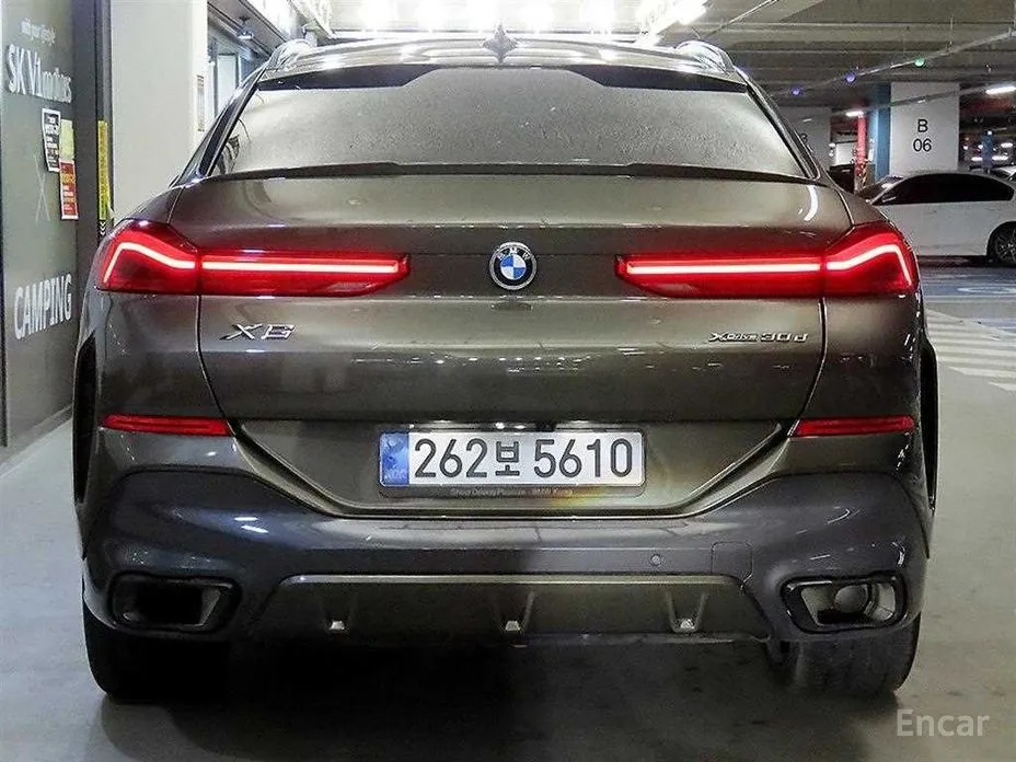 Photo 5 - BMW X6