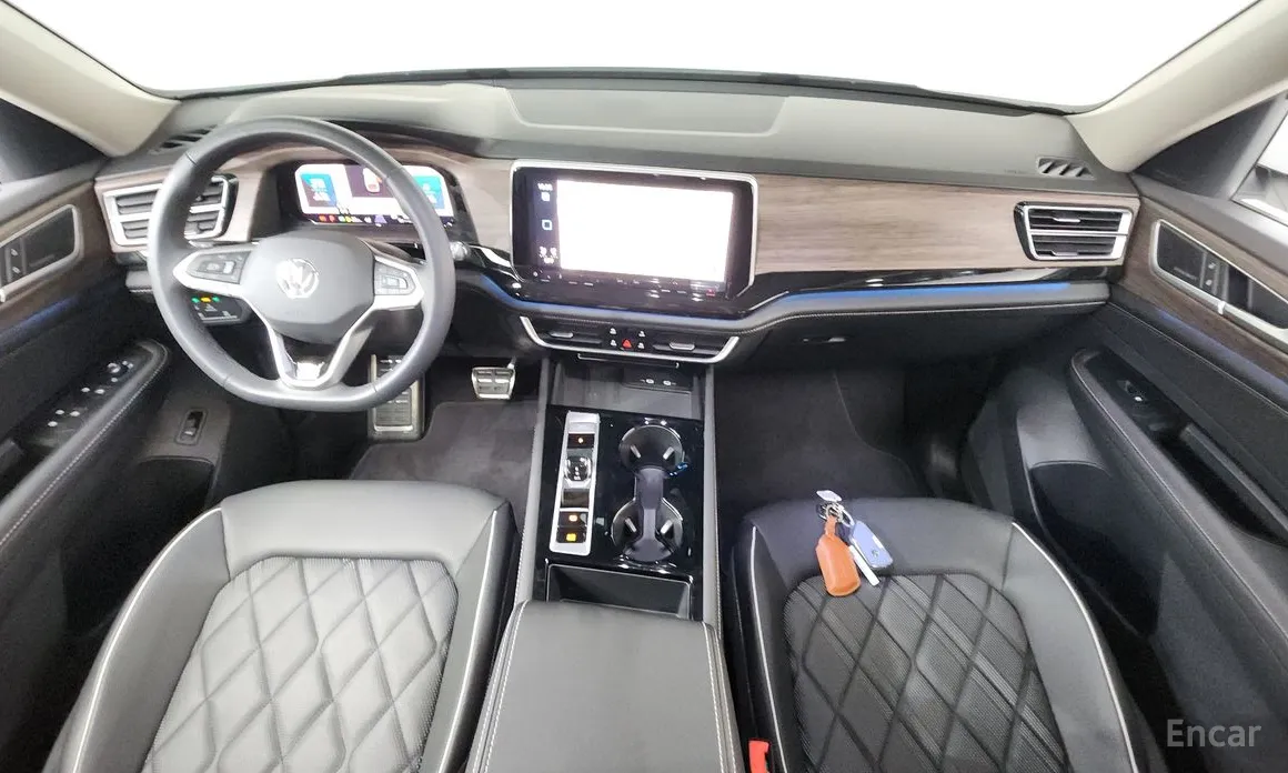 Volkswagen Atlas 2017 2.0 TSI R-LINE 7-Seater