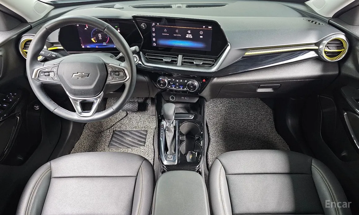 Photo 7 - Chevrolet Trax