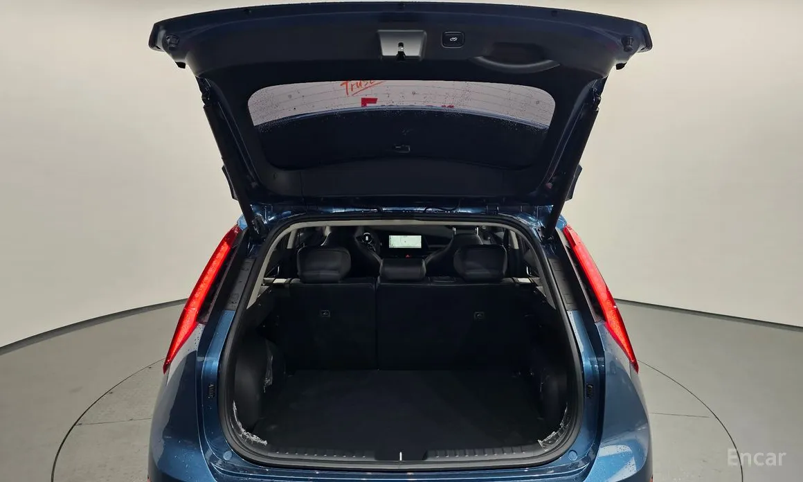 Фото 20 - Kia Niro
